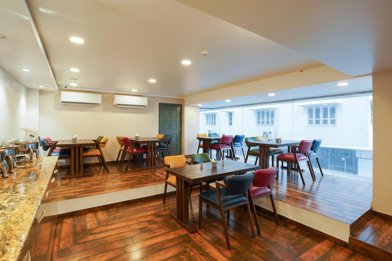 Uptown Hotel Nagpur Bagian luar foto